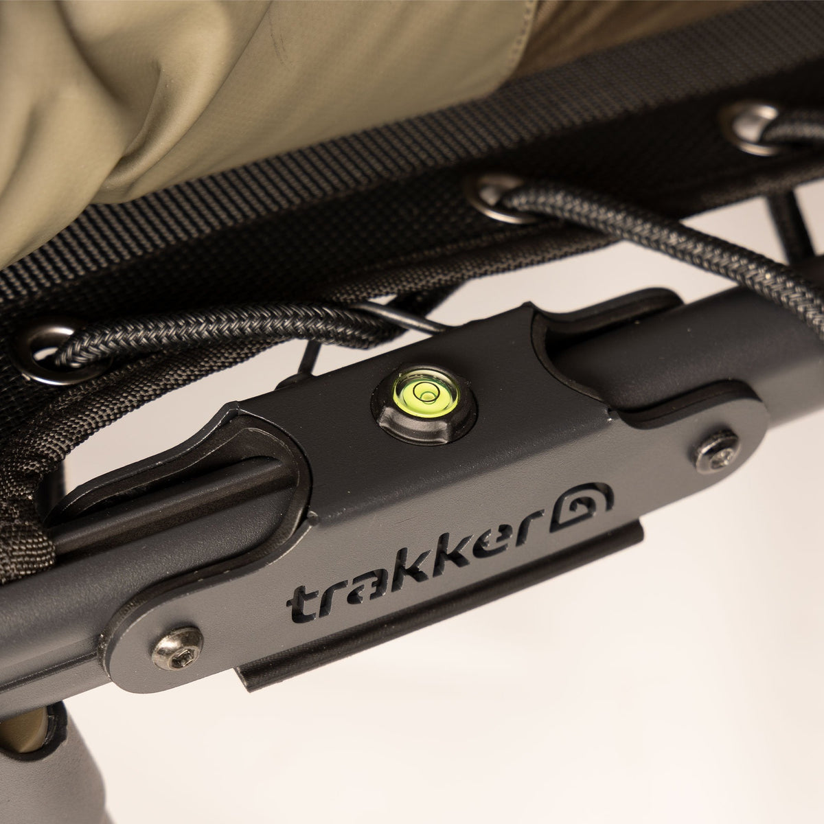 Pat Pescuit Crap Trakker Levelite Oval MF-HDR Sleep System - Camping Trakker