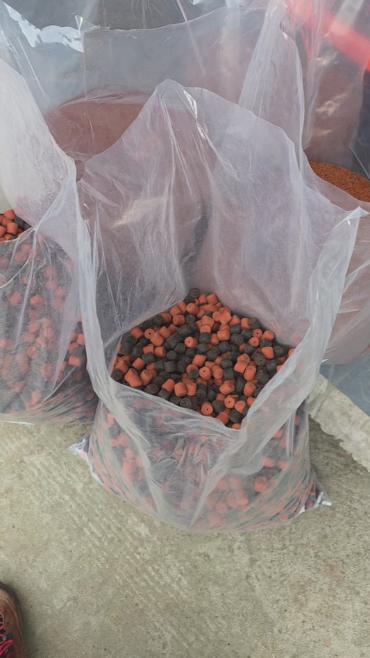 Pelet Mix Twin Halibut 20 mm – Red & Black